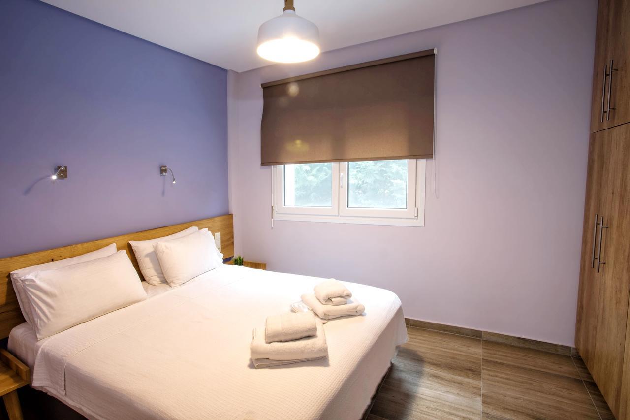Isalos Suites Néa Péramos 외부 사진